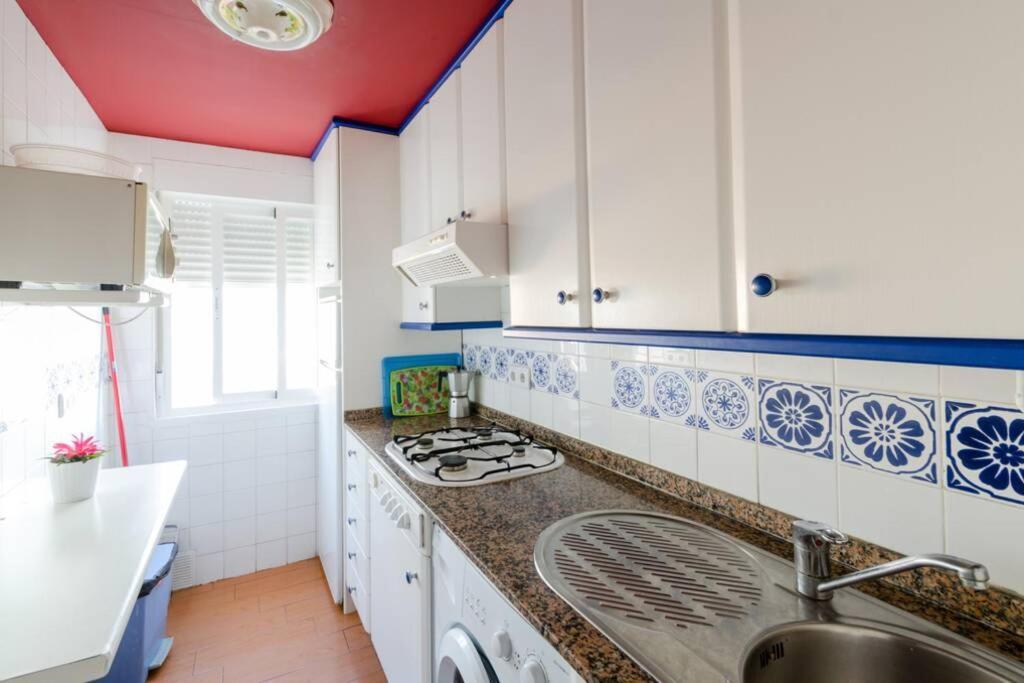 Apartamento Las Brisas Apartment Cadiz Exterior photo